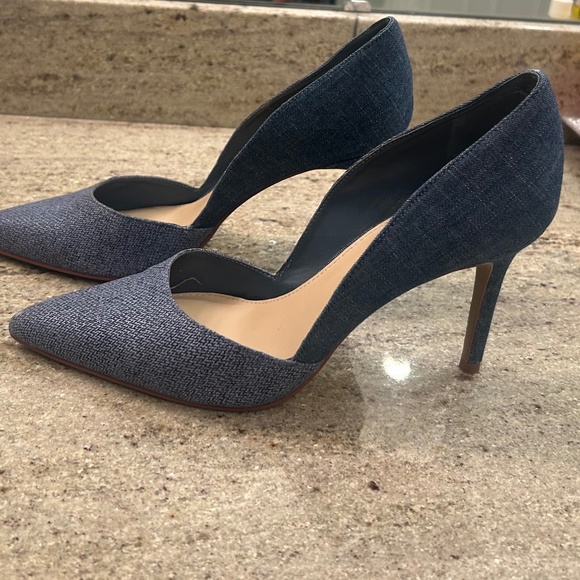 Vince Camuto Blue Jean Pumps - Picture 3 of 5